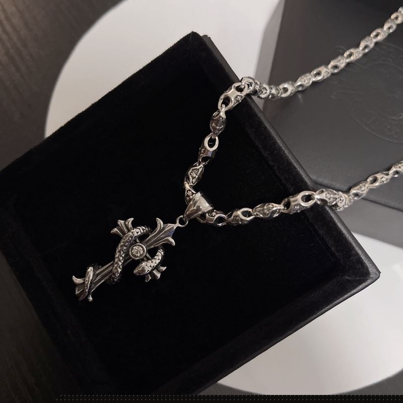 Ch**me He**ts necklaces